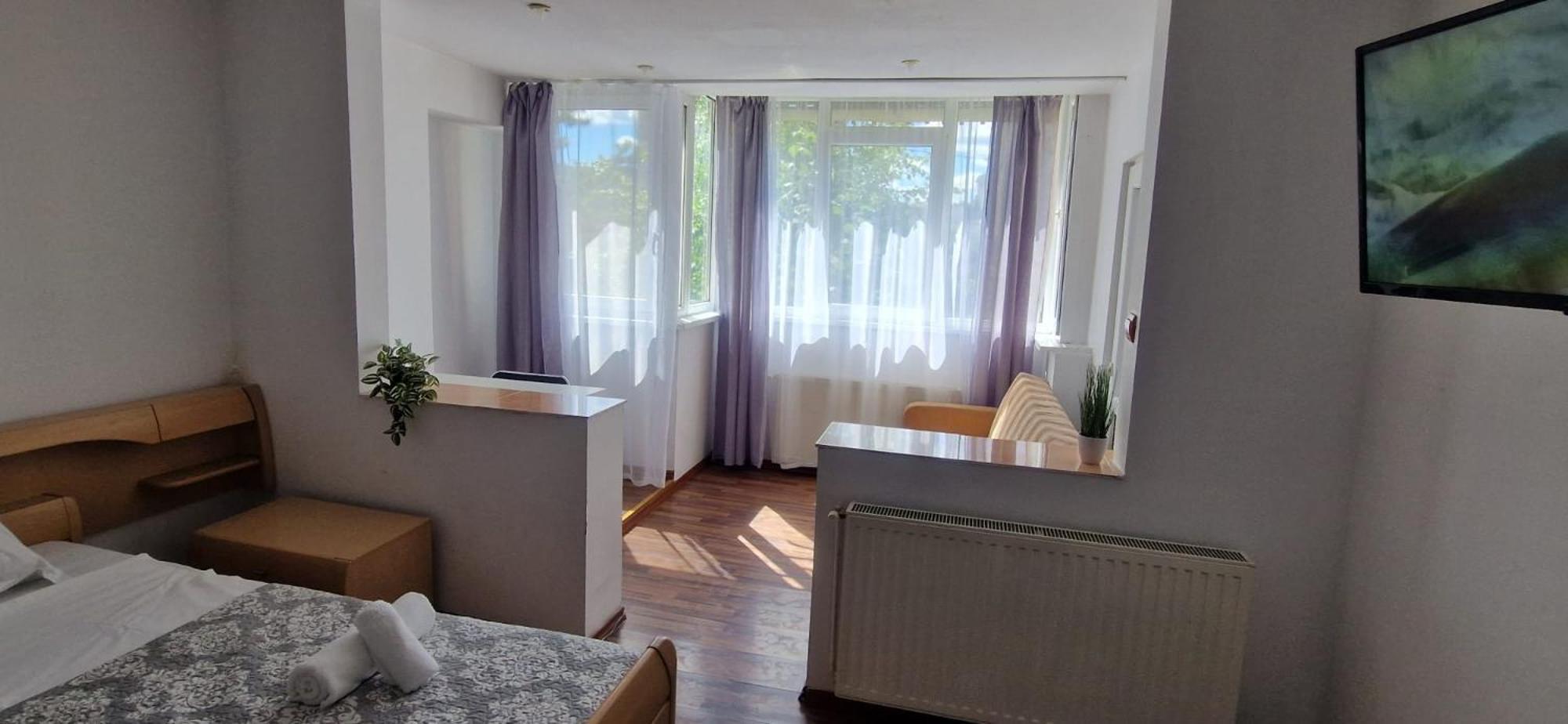 בראשוב Stephanie Apartment-Centru Civic מראה חיצוני תמונה