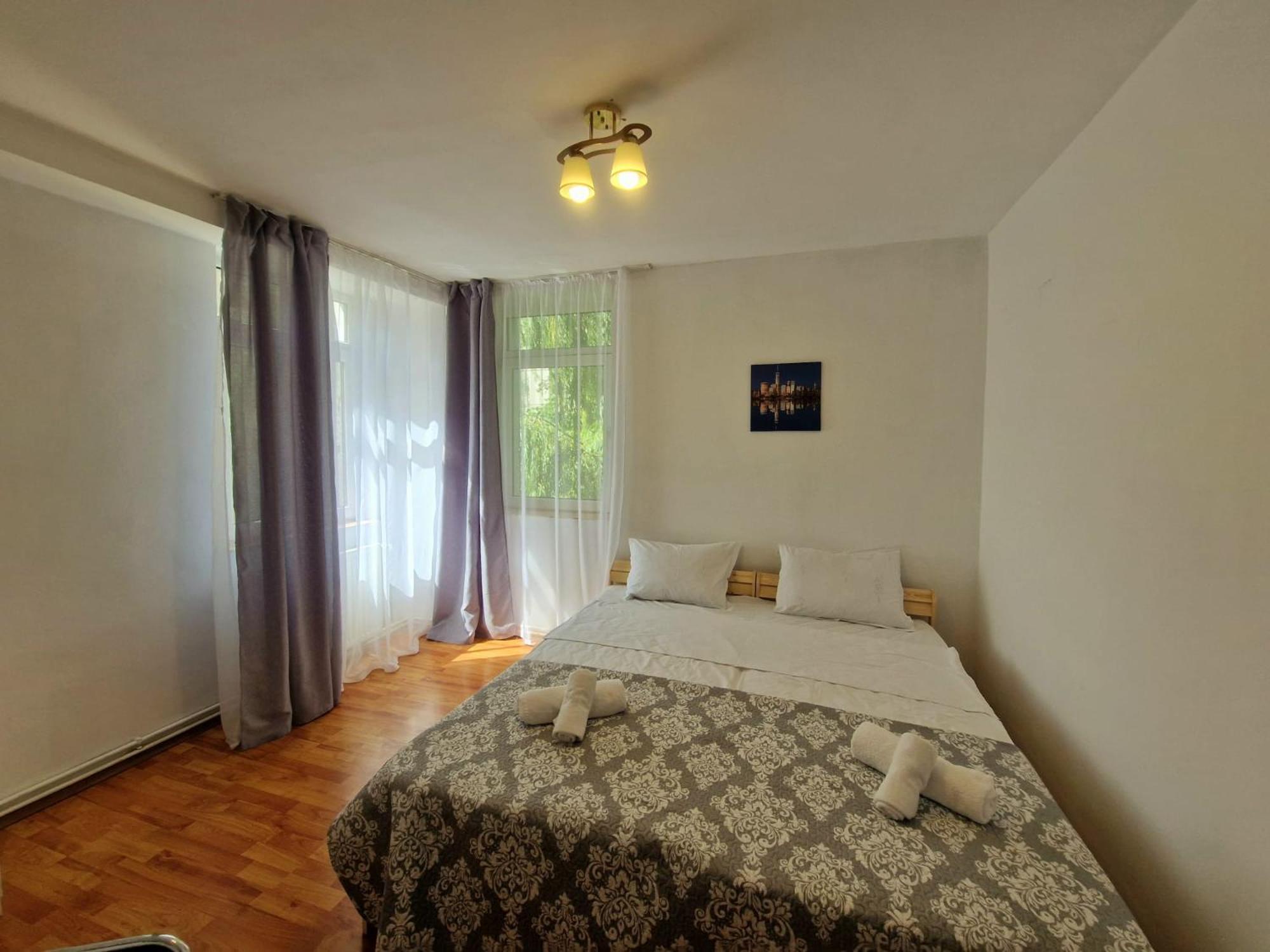 בראשוב Stephanie Apartment-Centru Civic מראה חיצוני תמונה