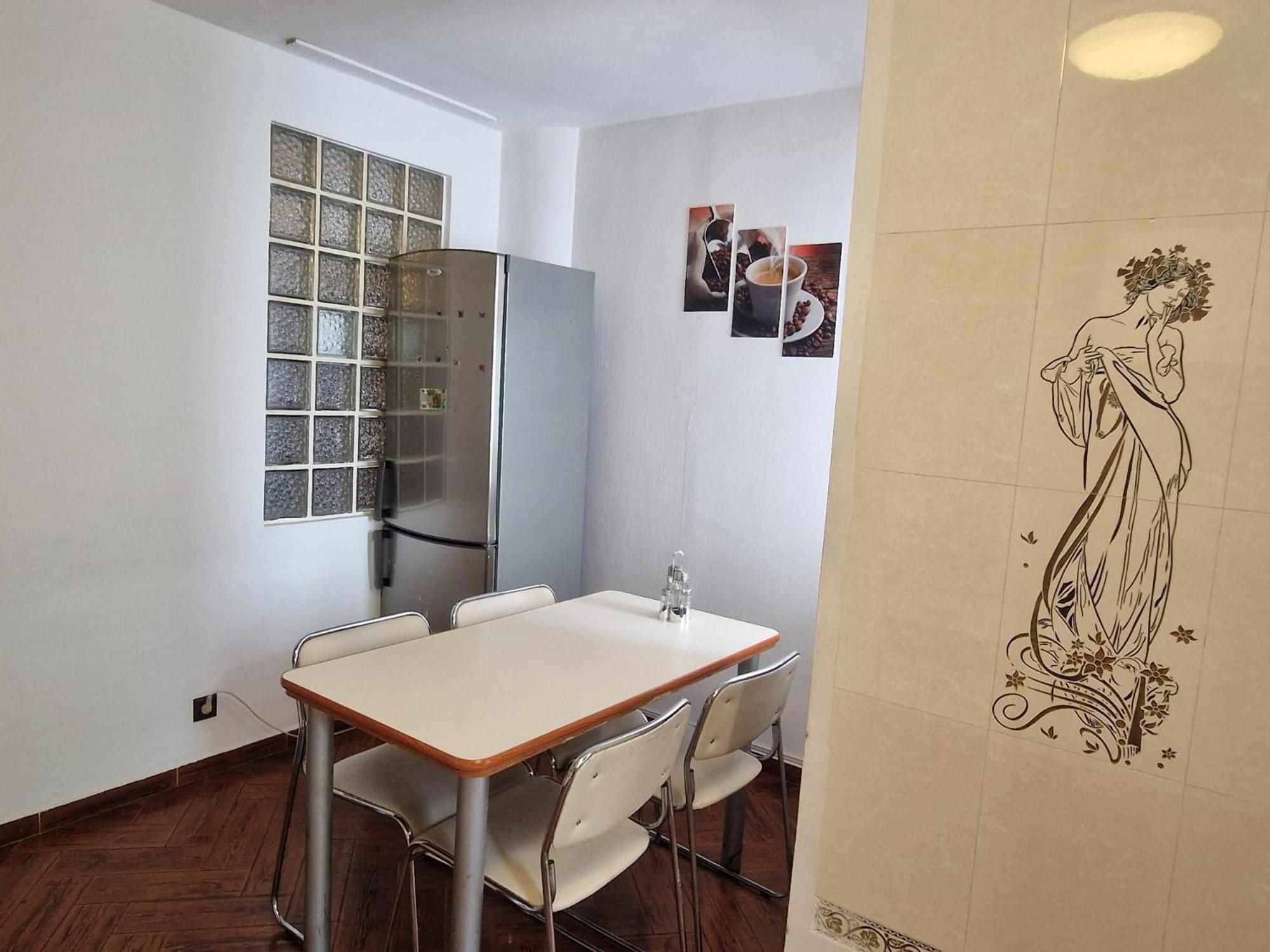בראשוב Stephanie Apartment-Centru Civic מראה חיצוני תמונה