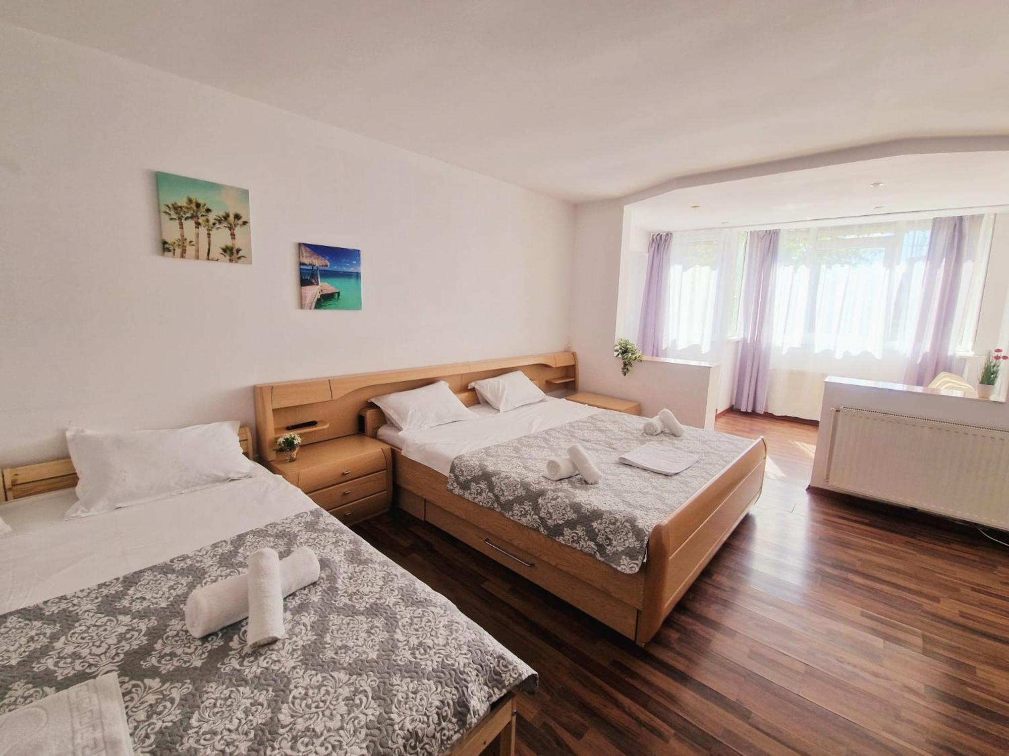 בראשוב Stephanie Apartment-Centru Civic מראה חיצוני תמונה