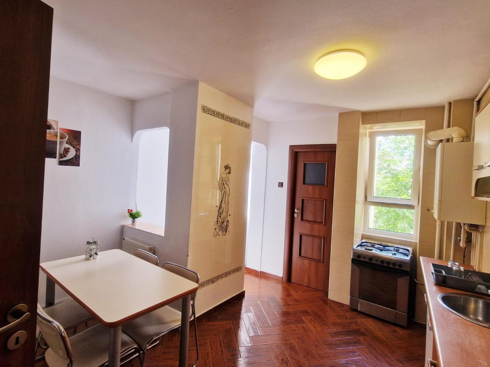 בראשוב Stephanie Apartment-Centru Civic מראה חיצוני תמונה