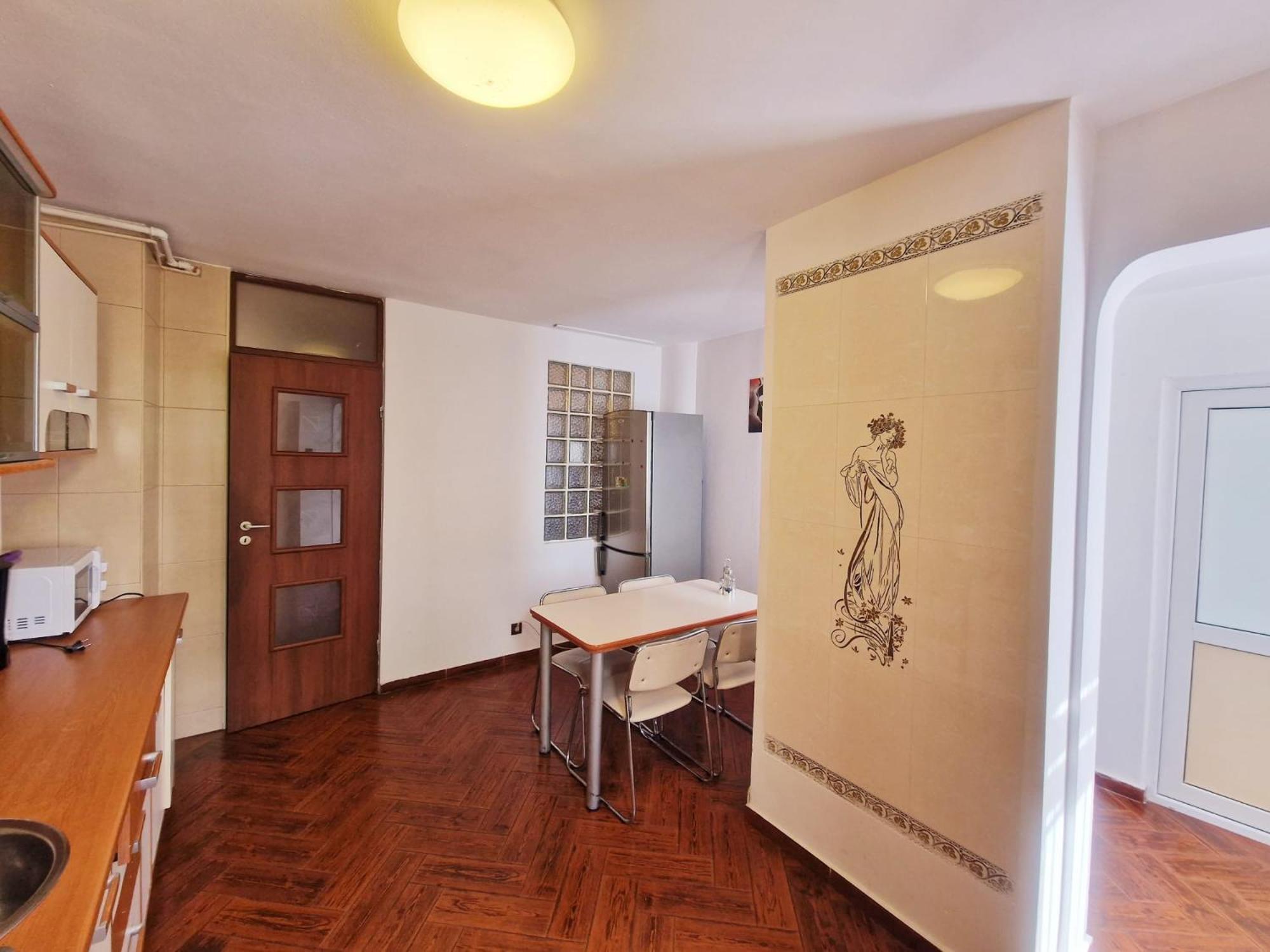 בראשוב Stephanie Apartment-Centru Civic מראה חיצוני תמונה