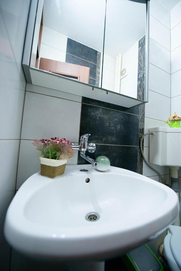 בראשוב Stephanie Apartment-Centru Civic מראה חיצוני תמונה